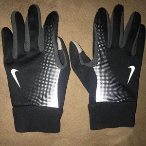 Nike Gloves